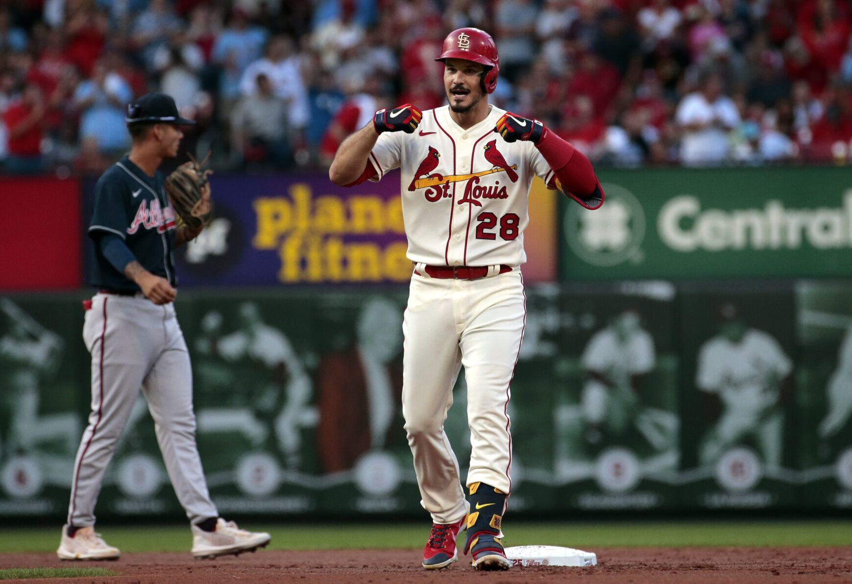 Cardinals host Braves at Busch